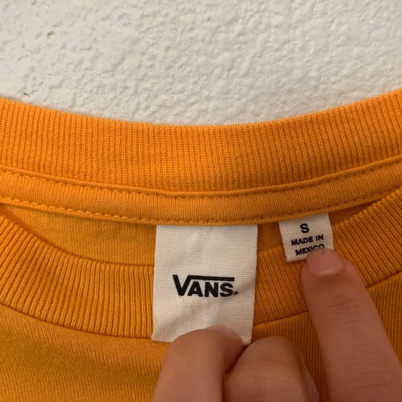 VANS | SIZE S | Checkered Long Sleeve Crop - Picture 4 of 5